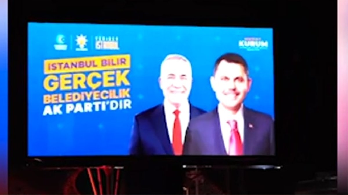 CHP'nin parasını ödediği reklam alanında Murat Kurum'un tanıtımı yapıldı