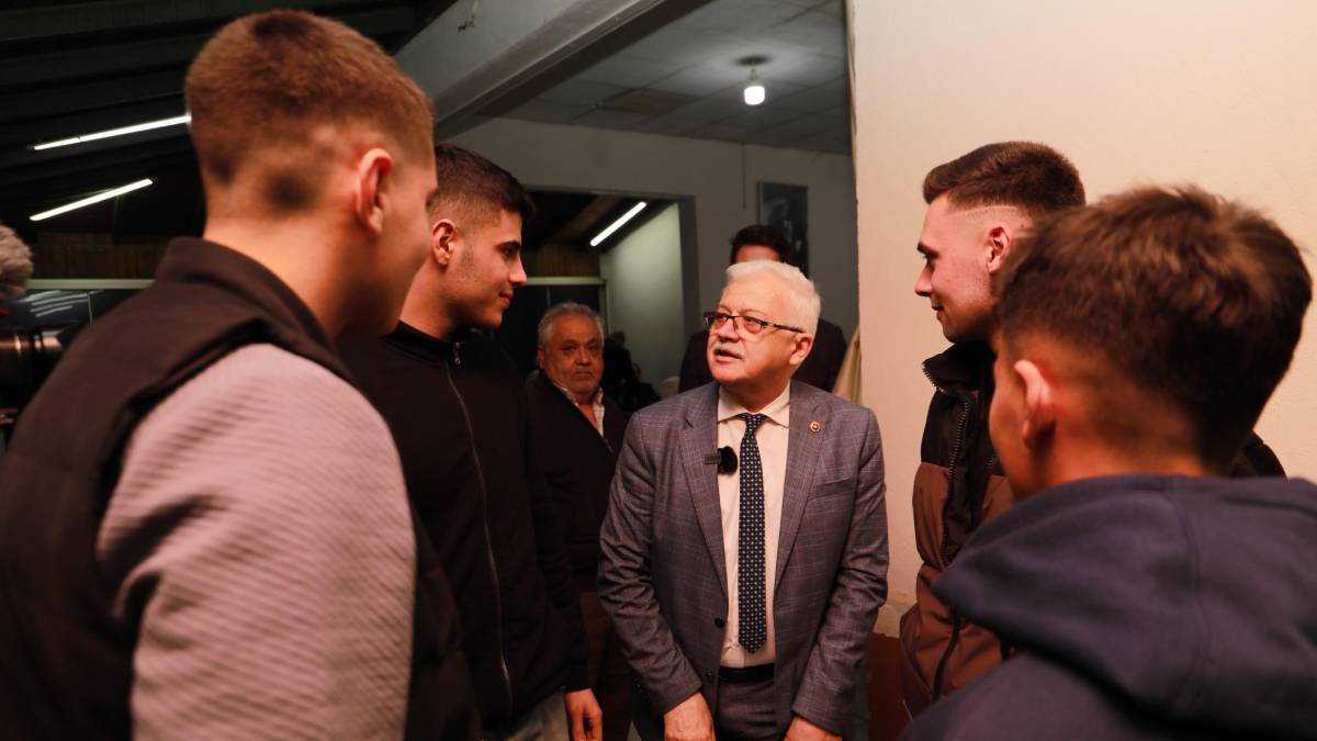 Başkan Deveciler hemşehrileriyle buluştu