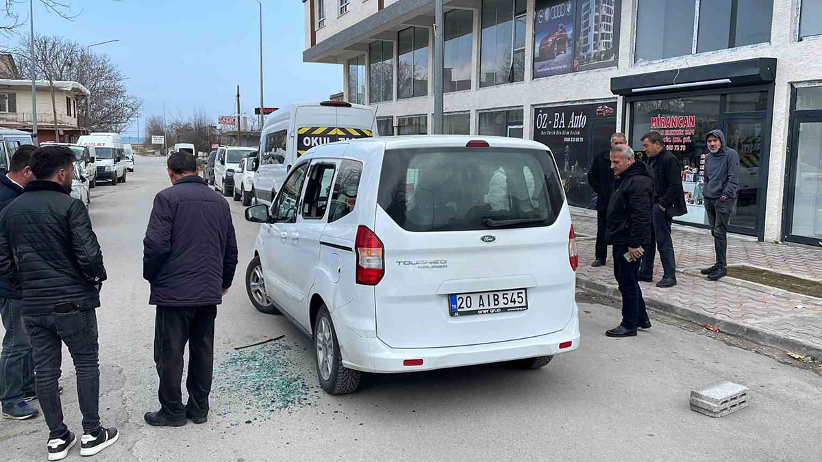 Tatvan’da Belediye Başkan Yardımcısı Ökmen'e silahlı saldırı