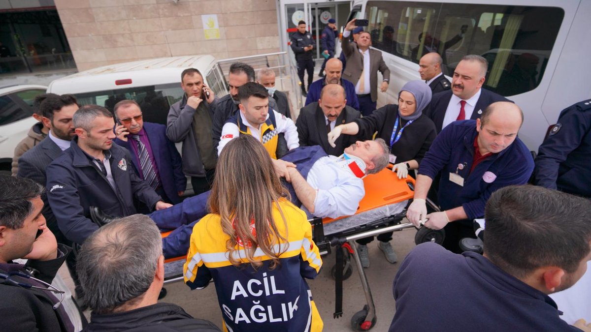 BBP lideri Mustafa Destici trafik kazası geçirdi