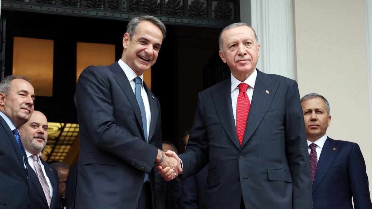 Cumhurbaşkanı Erdoğan, Miçotakis ile görüştü