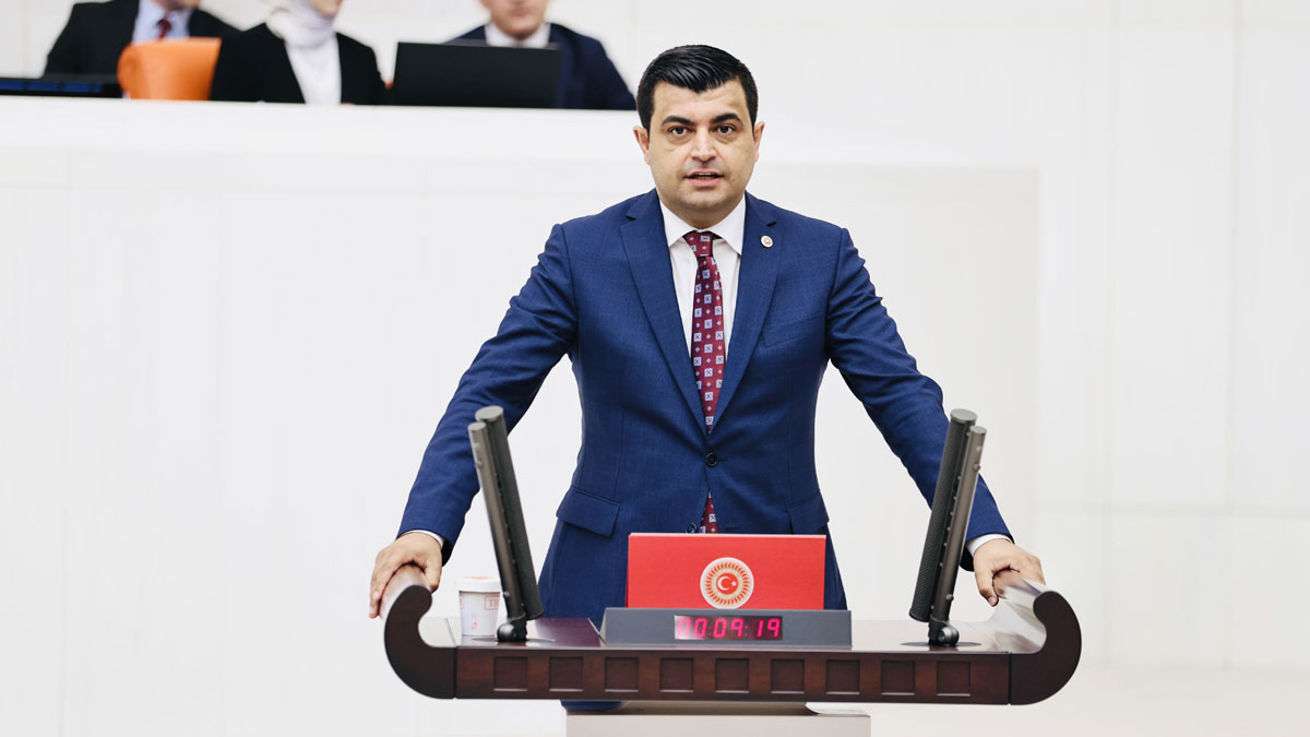 CHP'li Deniz Demir'den iktidara seyyanen zam tepkisi: Türkiye Yüzyılı'nda vatandaşın kaderine yoksulluk düştü