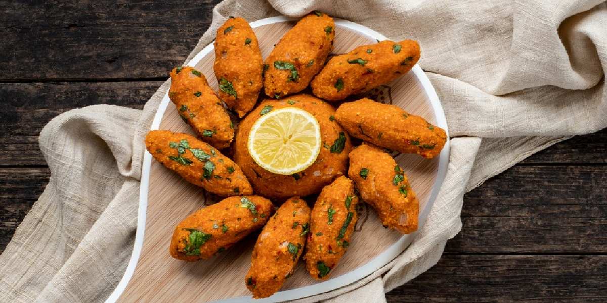 Mercimek köftesinin bilinmeyen sırrı buymuş! Cıvık olduysa içine ekleyin anında toparlansın