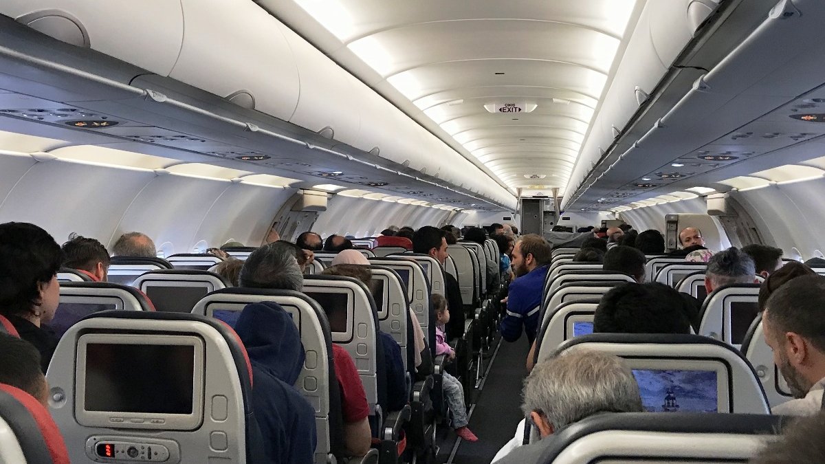 THY 332 yolcuyu kara listeye aldı