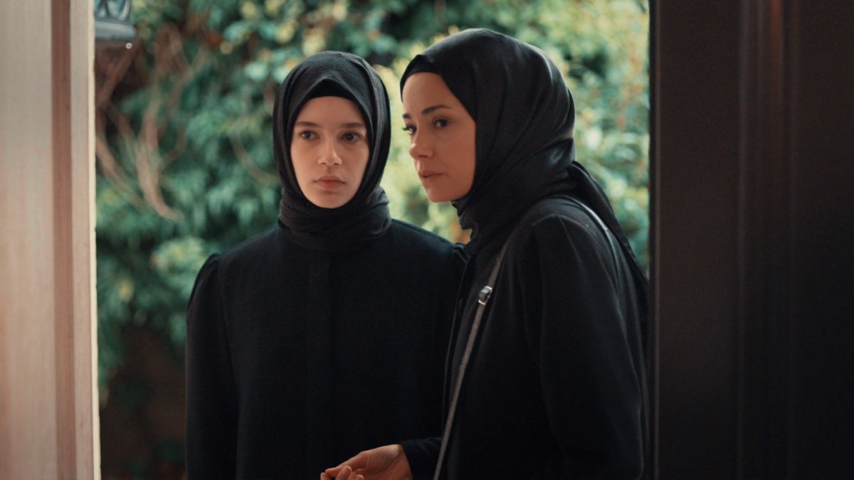 Kızıl Goncalar'dan yeni transfer: Bir oyuncu daha 'tarikat'a katılıyor