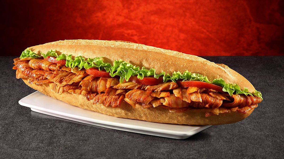 Evde 15 dakikada tavuk döner tarifi! İster pilav üstü ister ekmek arası... Yiyenler hazır sanıyor