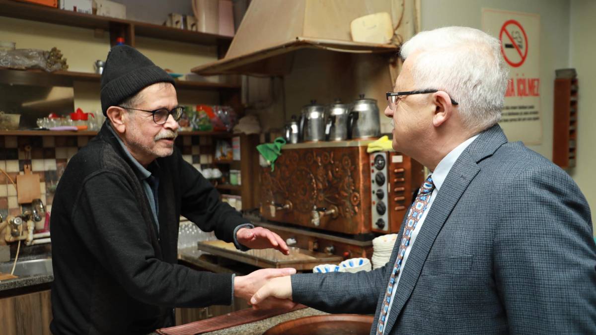 Başkan Deveciler, Memiş Mahallesi'nde hemşehrileriyle buluştu