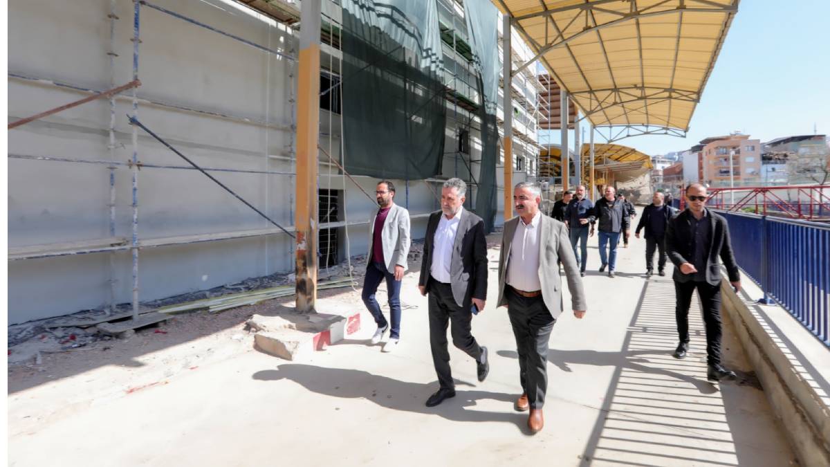 Bayraklı’nın yeni kültür merkezinde sona gelindi