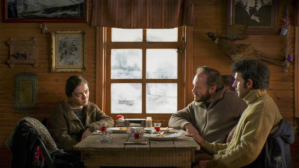 'Kuru Otlar Üstüne' rüzgarı: Ödülleri topladı