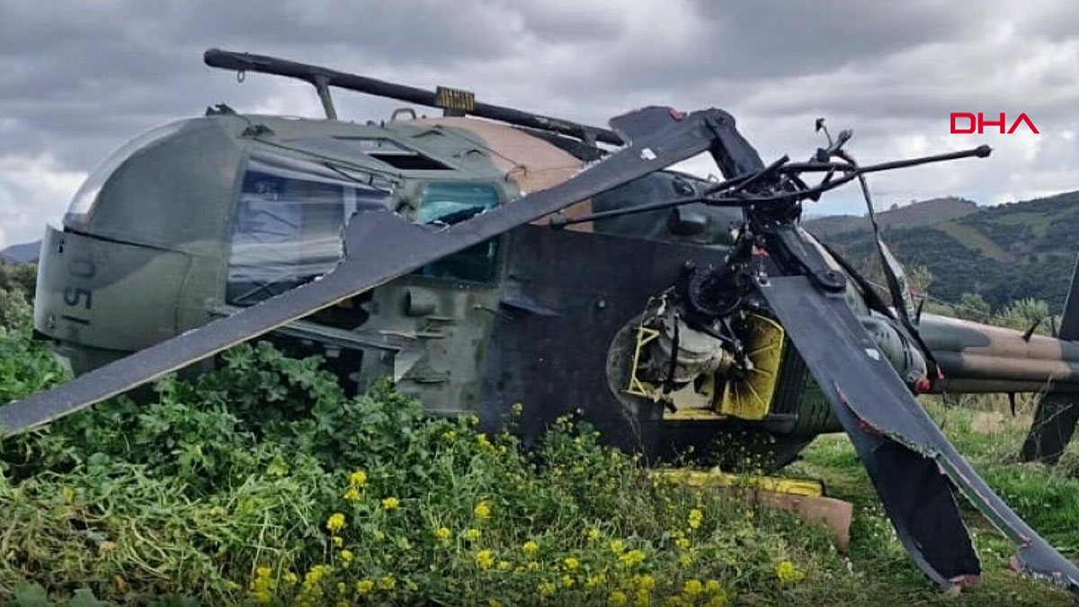 İzmir'de askeri helikopter zorunlu iniş yaptı: 1 yaralı