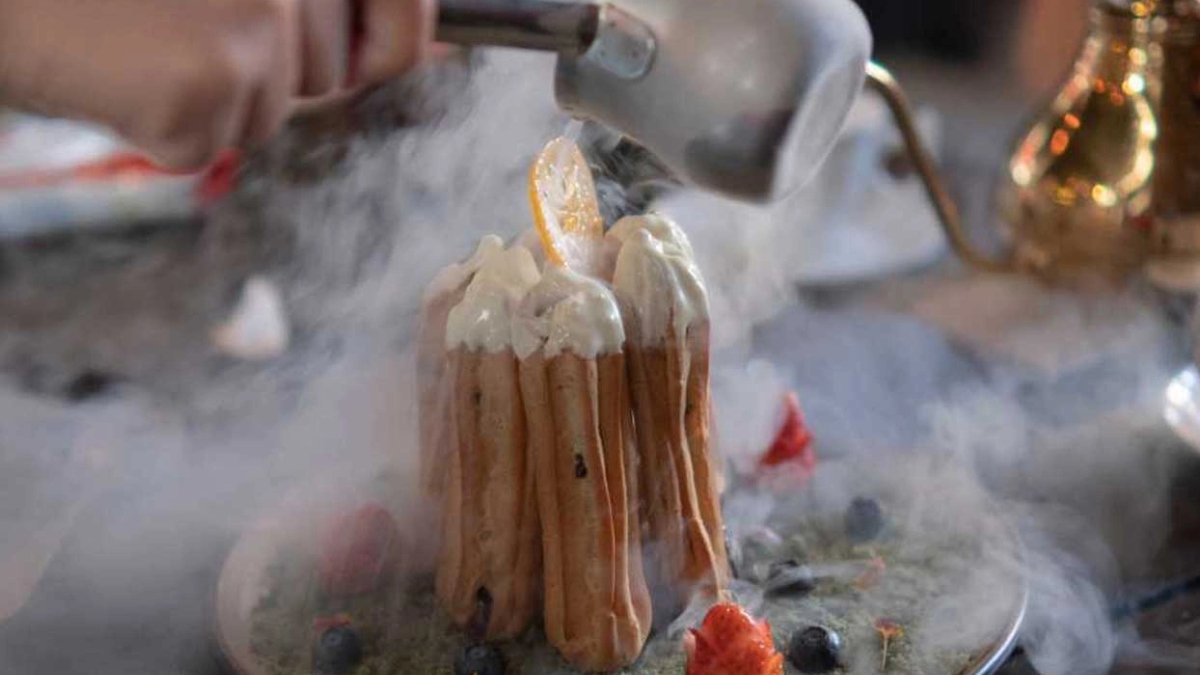 Restoranda kuru buz servisi skandalı, müşteriler hastanelik oldu