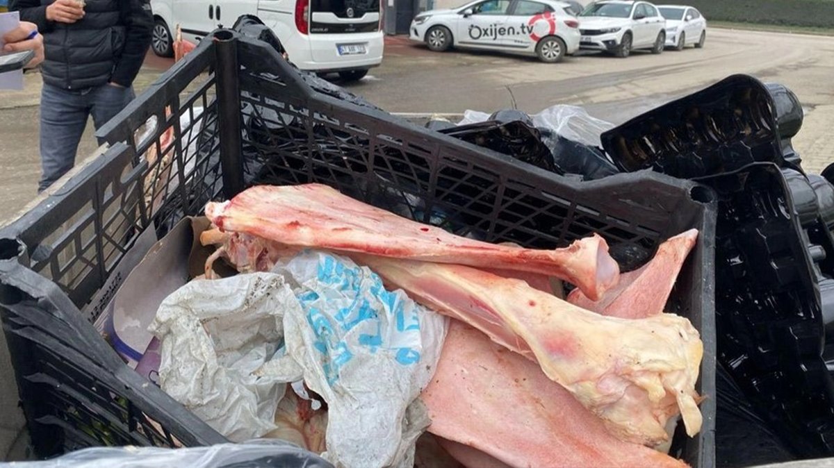 At kesip çöpe atan şüpheli yakalandı! Yemek sektöründe çalıştığı ortaya çıktı