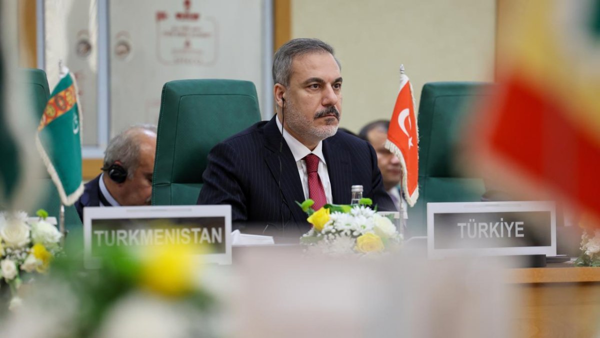 Fidan: Gazze'nin etrafındaki abluka kırılmalı