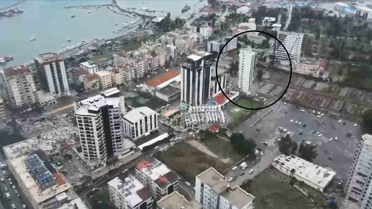 'İskenderun sahilinde gökdelen' diye satılmıştı: Deniz manzarası için kiriş yapmamışlar!