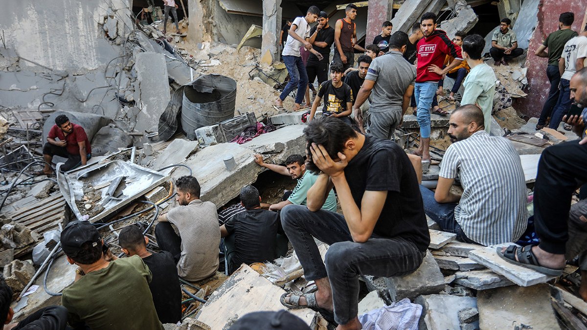 Gazze'de bebeği açlıktan ölen acılı baba böyle seslendi: Oğlum öldü, diğer bebekler ne olacak?