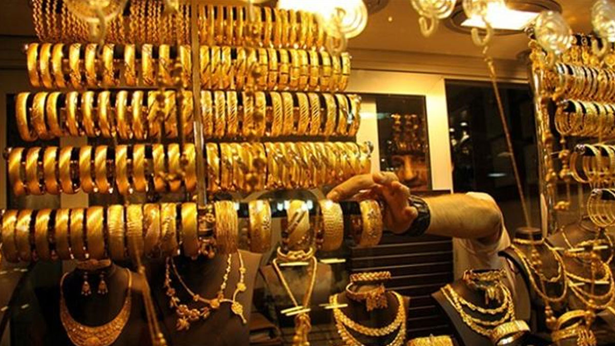 Mısır'da altına hücum: Dolar kıtlığı halkı güvenli limana yönlendirdi