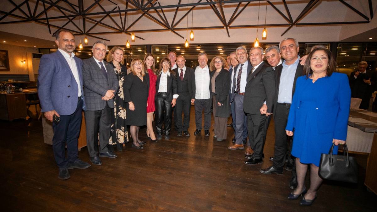 Başkan Soyer, meclis üyelerini konuk etti