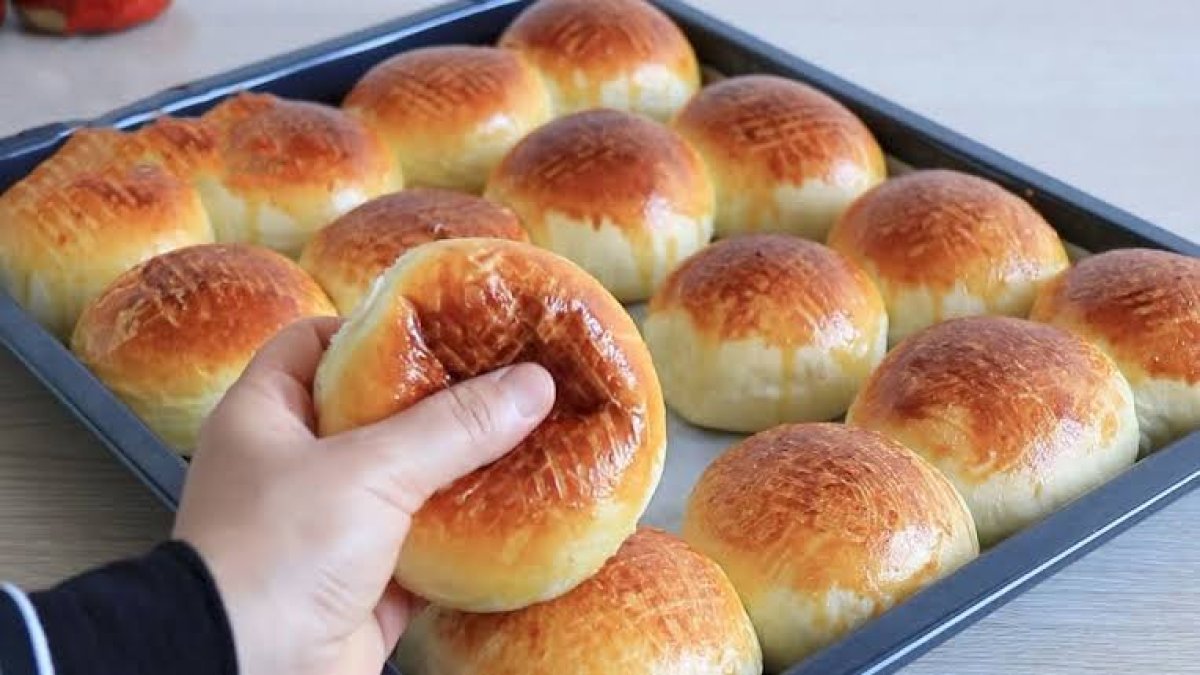 Misafirlerinizin favorisi olacak yumuşacaık poğaça tarifi