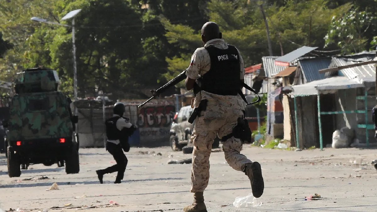 Mahkumlar hapishaneden kaçmıştı: Haiti'de 72 saatlik OHAL uzatıldı