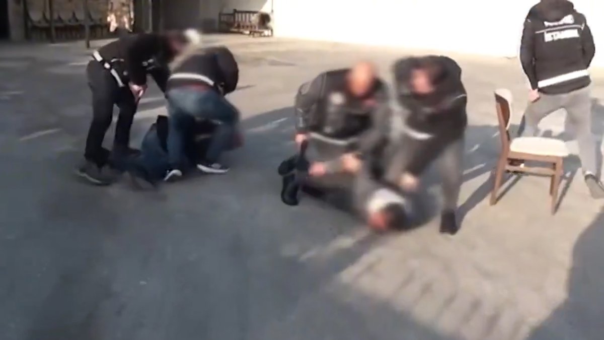 Zehir tacirlerine 'Narkoçelik-5' operasyonu: 4,5 ton metamfetamin ele geçirildi