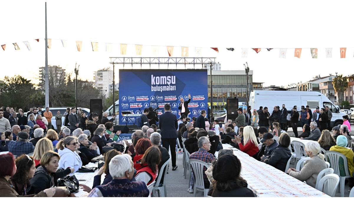 Uysal’dan türkü ziyafeti