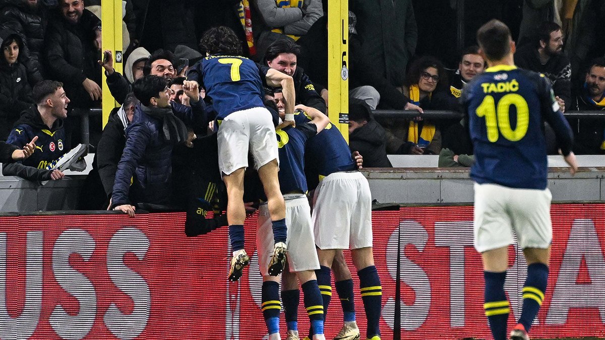 Szymanski ve Cengiz Ünder hayal kırıklığı yarattı: Siz ikiniz hariç bütün takım harika mücadele etti