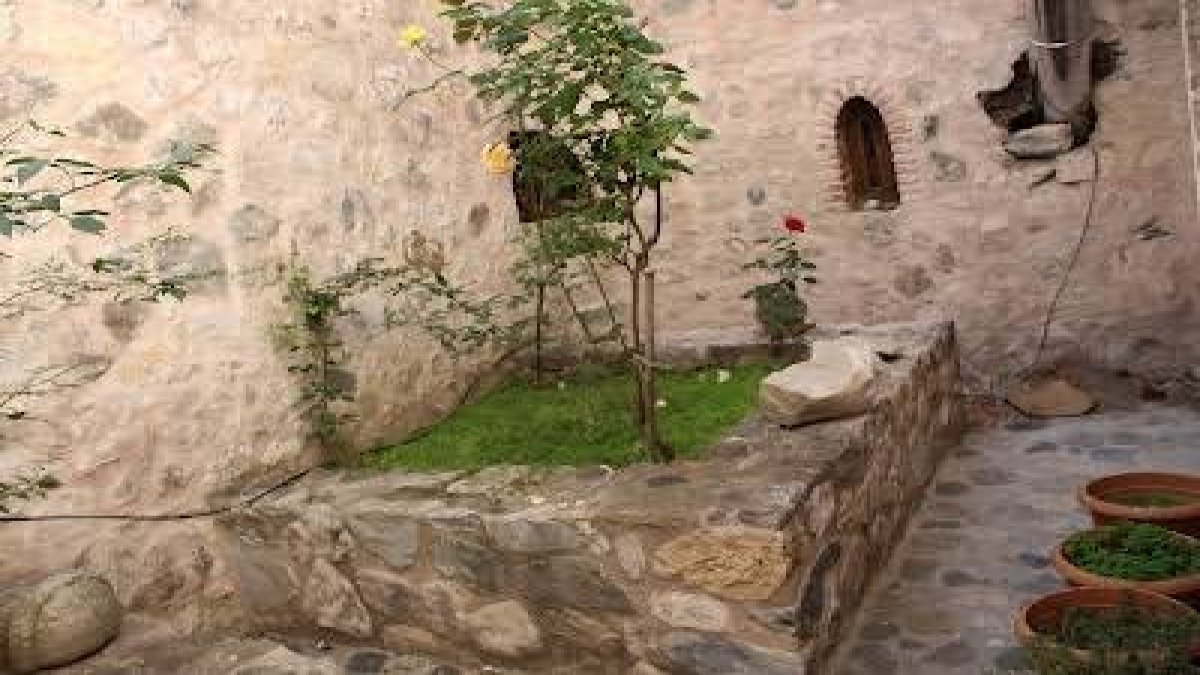 Hikayeyi duyan turistler Bolu’yu mesken etti! Eskici Baba’yı görmek için sıraya giriyorlar