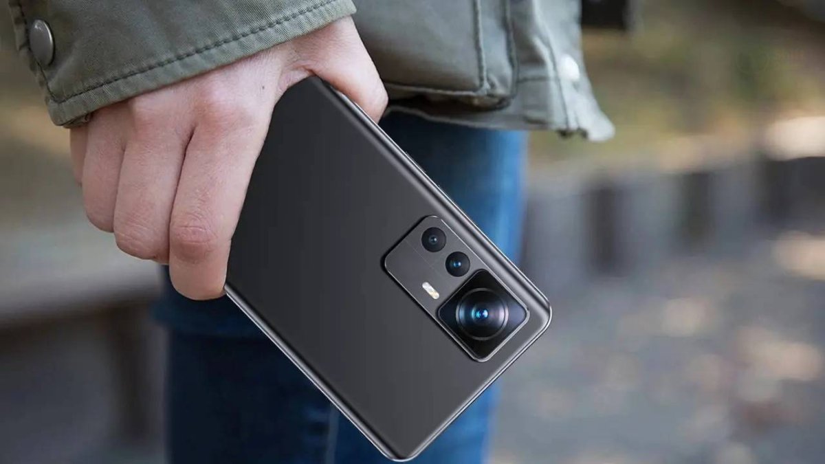 Xiaomi’nin sevilen modelinde dev indirim! Telefon ama fikri olmayanın bile aklı çelinir: Anında tükenecek