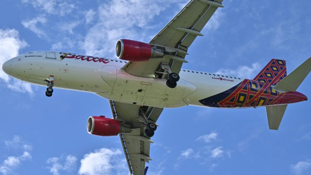 Endonezya'da pilotlar uçuş sırasında uyuyakaldı