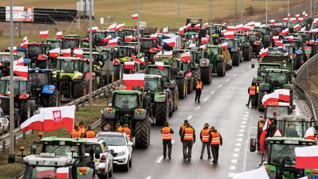 Polonyalı protestocu çiftçilerden yeni karar