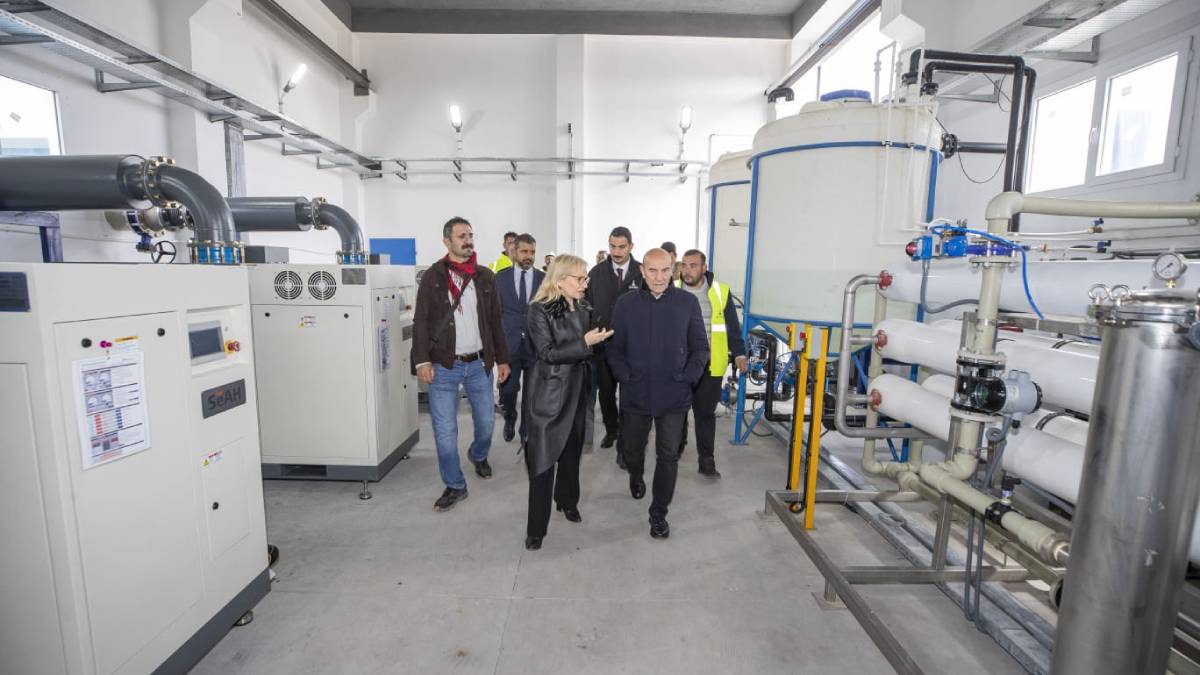 Bergama Sızıntı Suyu Arıtma Tesisi hizmete açıldı