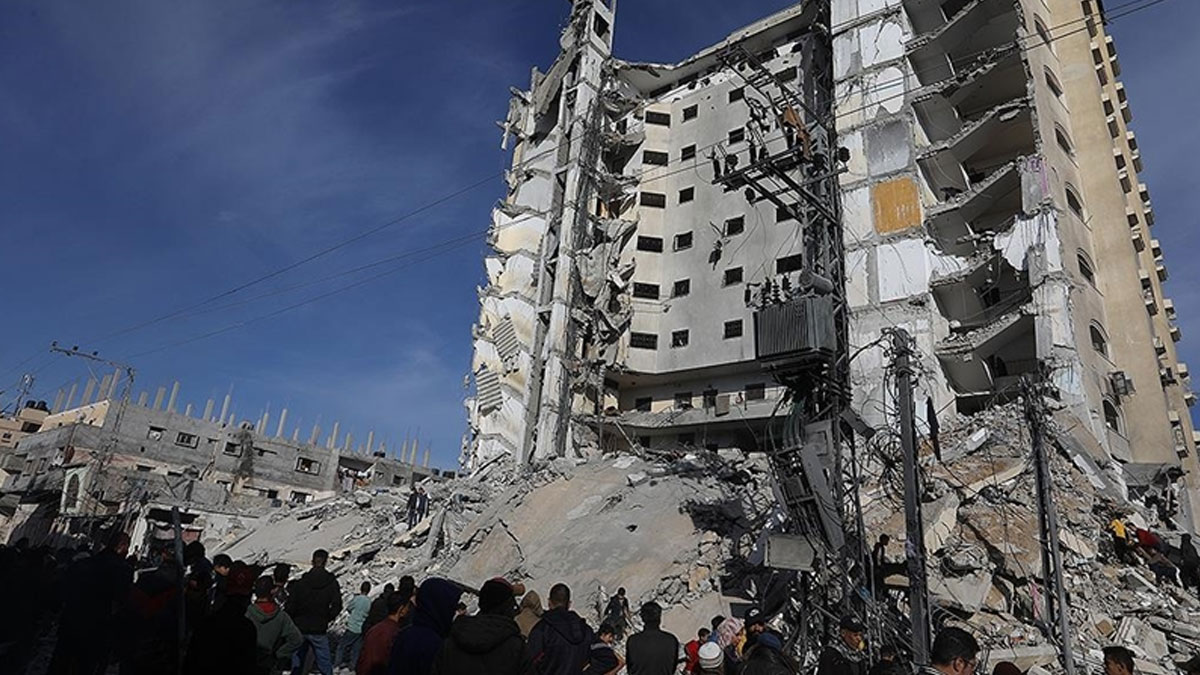 Gazze'de can kaybı 31 bin 112'ye yükseldi