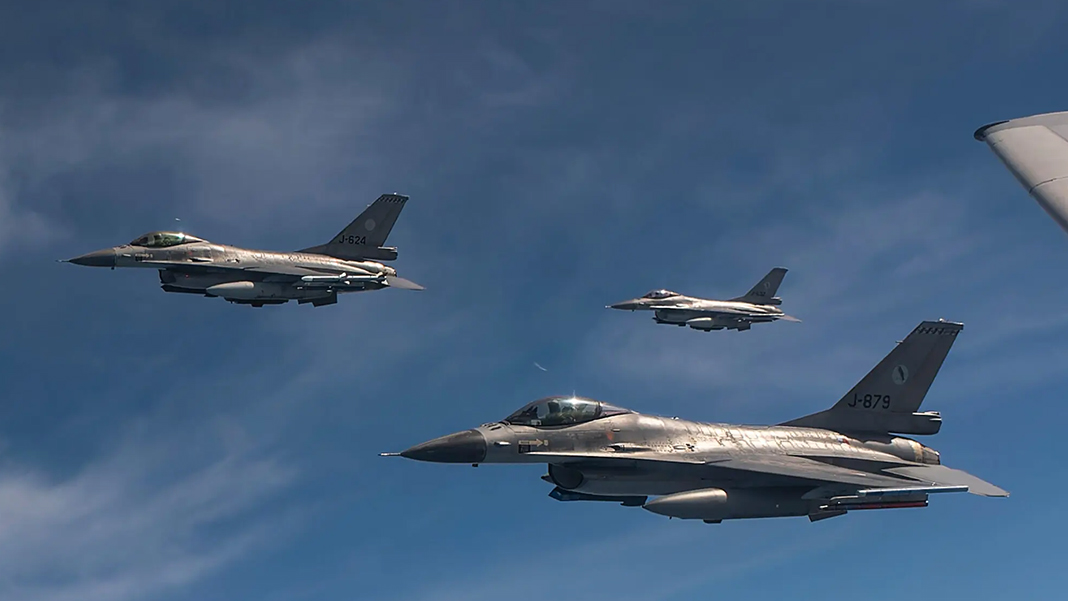 Ukrayna F-16'lara kavuşuyor: Savaşın seyrini değiştirebilir