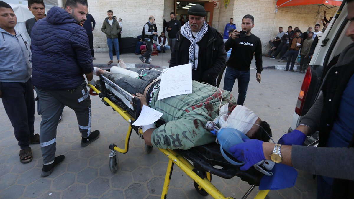 İsrail yardım bekleyen Gazzelilere kurşun yağdırdı: Ölü ve yaralılar var