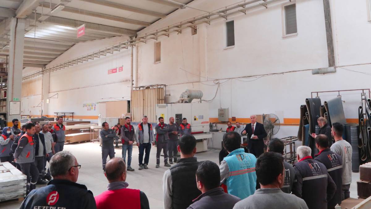 Başkan Atay sanayi emekçileriyle bir araya gelmeye devam ediyor