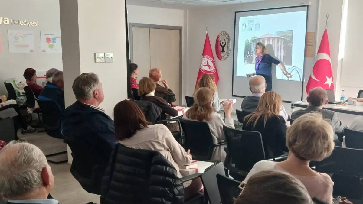 Tarihe ışık tutanlar Afrodisias’ı anlattı