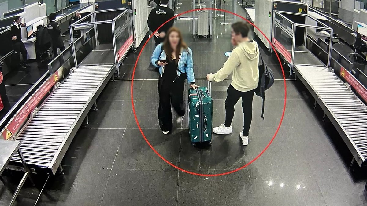 Adalet Bakanlığı açıkladı: Firari anne ve oğlu için iade talepnamesi!