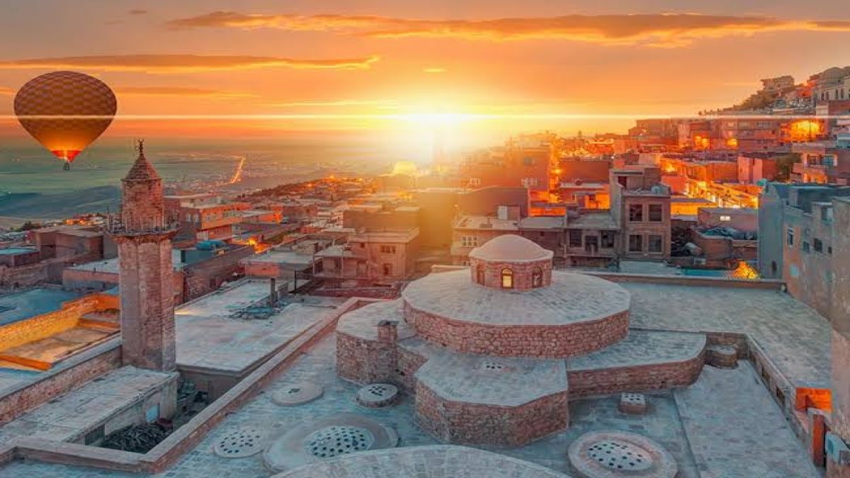 Ne Venedik ne Roma burası Türkiye’nin İtalya’sı! Turistler kafile kafile geliyor