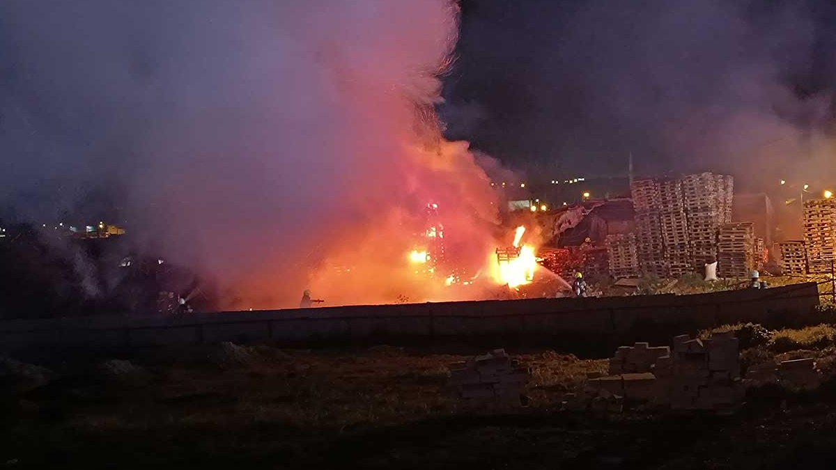 Bursa'da fabrika yangını