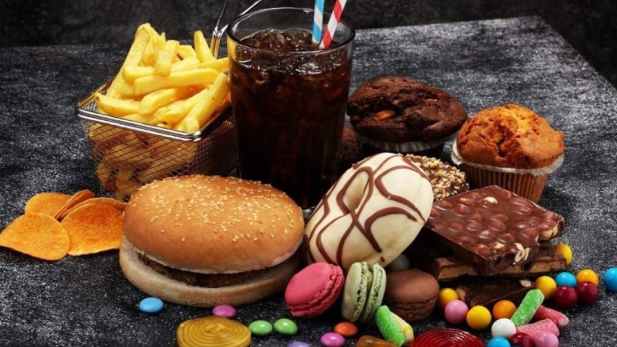 Ultra işlenmiş gıdalara dikkat!: Akıl sağlığını da etkiliyor