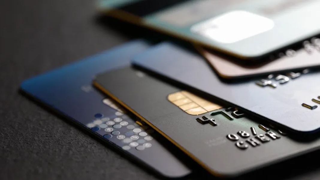 Kredi kartları için yeni sınırlamalar yolda! Hangi önlemler alınacak?