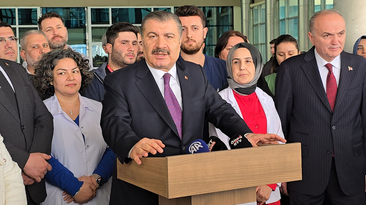 Bakan Koca'dan 'MHRS' açıklaması: Başka hastanın hakkını gasbetmiş oluyoruz