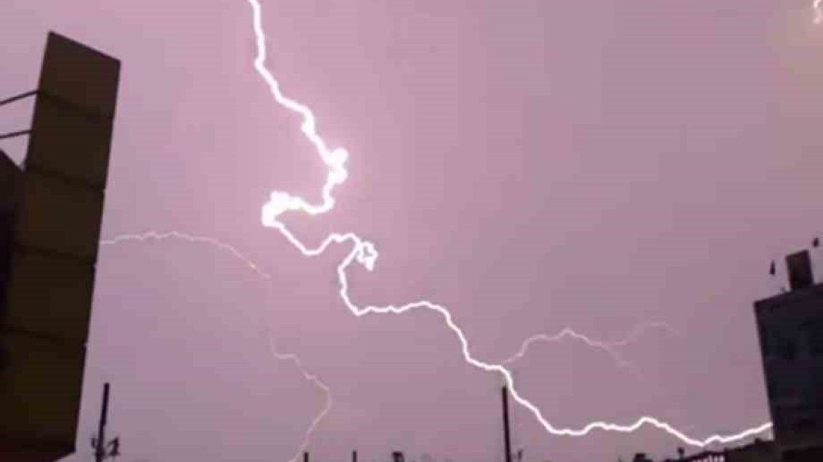 Antalya’da hem korkutan hem hayran bırakan anlar! Art arda yaşanan felaketlerin ardından... O anlar saniye saniye kaydedildi