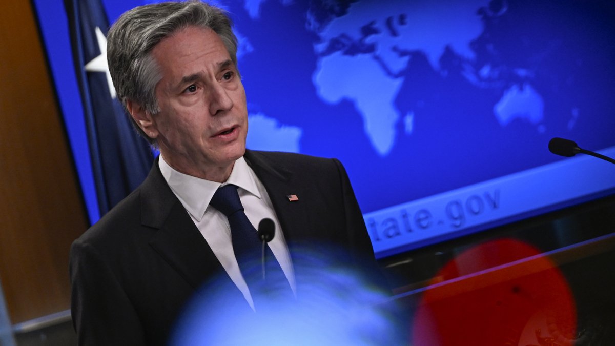 Blinken'dan tuhaf açıklama: Katliamı destekleyip Gazzelilere yardım etmek 'tutarsız' değil