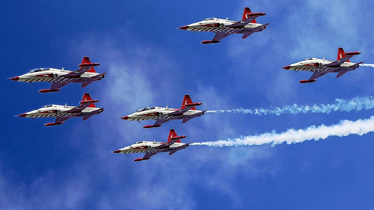 Türk Yıldızları'nın 12 yılda 4 uçağı düştü: Kazalarda 3 asker şehit oldu