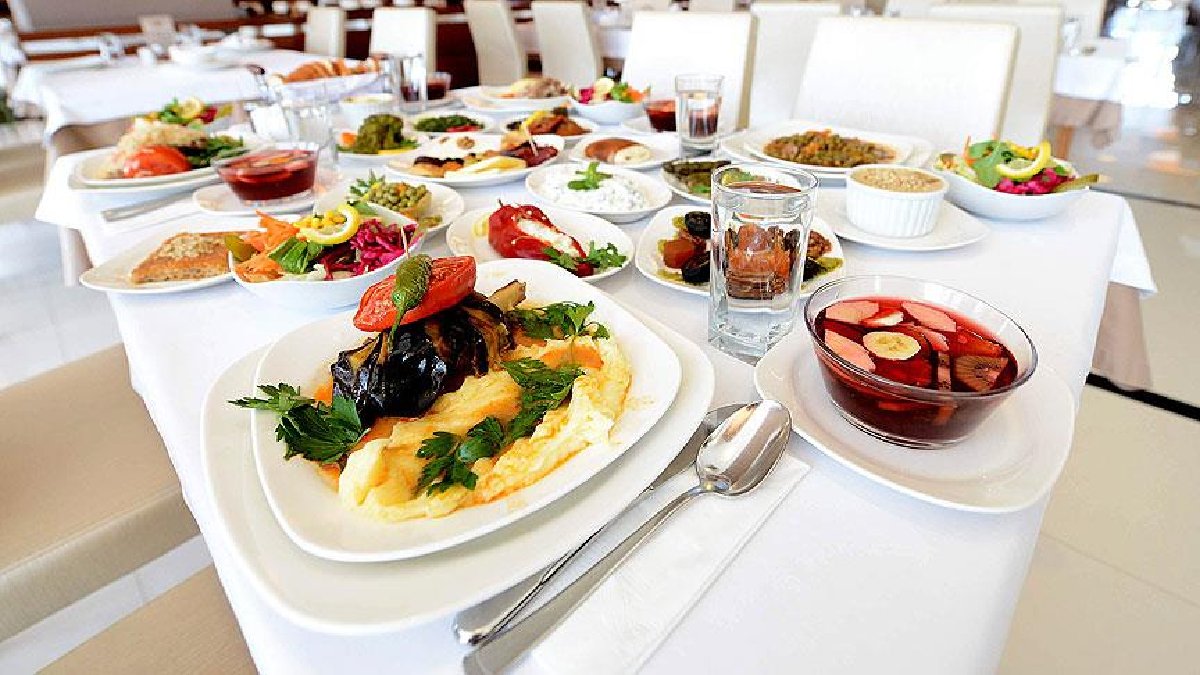 Ağızda eriyen Ramazan tatlısı! Hem ucuz hem pratik…