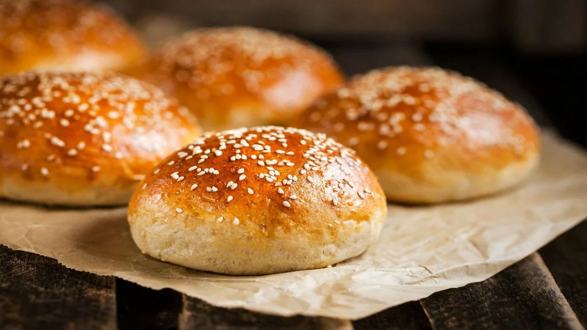 Kokusunu duyan kapınızı çalacak! Tadını alan tarif isteyecek: En güzel poğaça tarifi