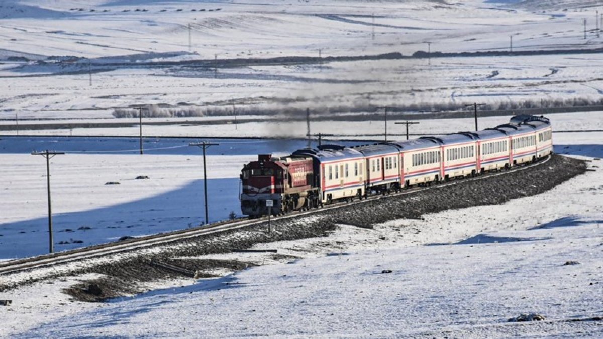 Ankara-Tatvan turistik tren seferleri başlıyor! Biletler satışa sunuldu: Tren seferlerinin tarihi açıklandı