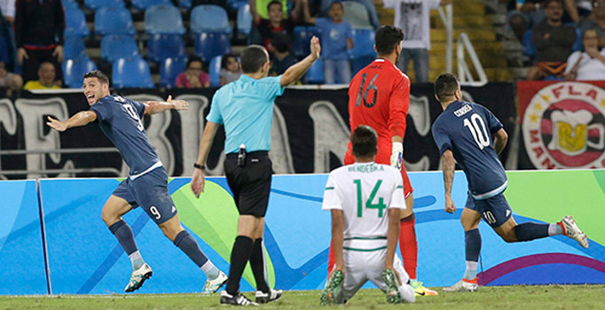 Cüneyt Çakır yönetti, Arjantin kazandı