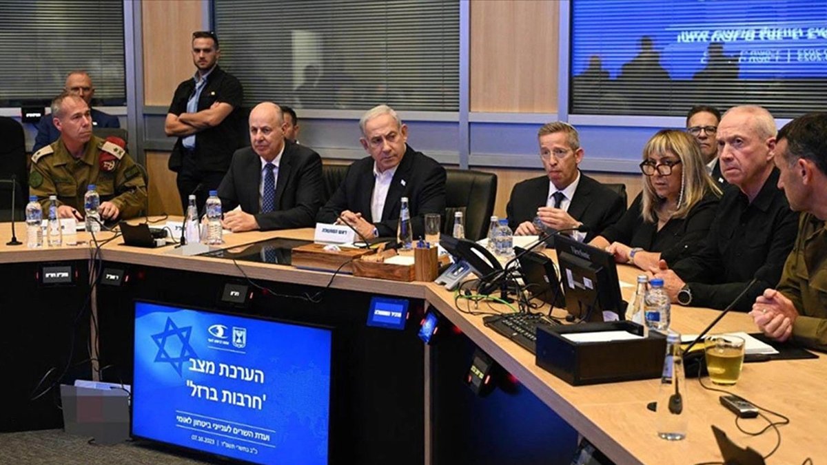 Netanyahu kabineden kaçıyor: Toplantıyı son anda iptal etti